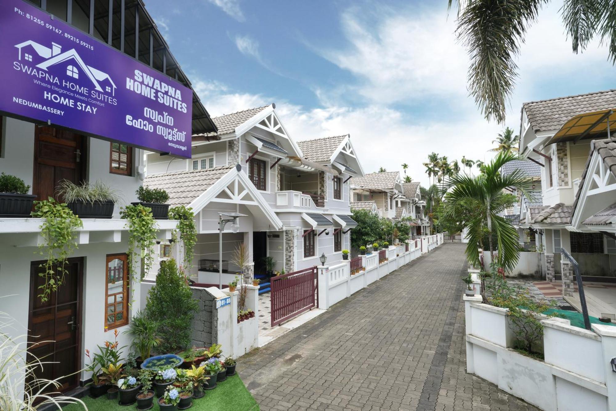 Swapna Home Suites Nedumbassery Exterior foto